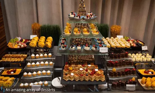 هتل گرند کازموپولیتن دبی